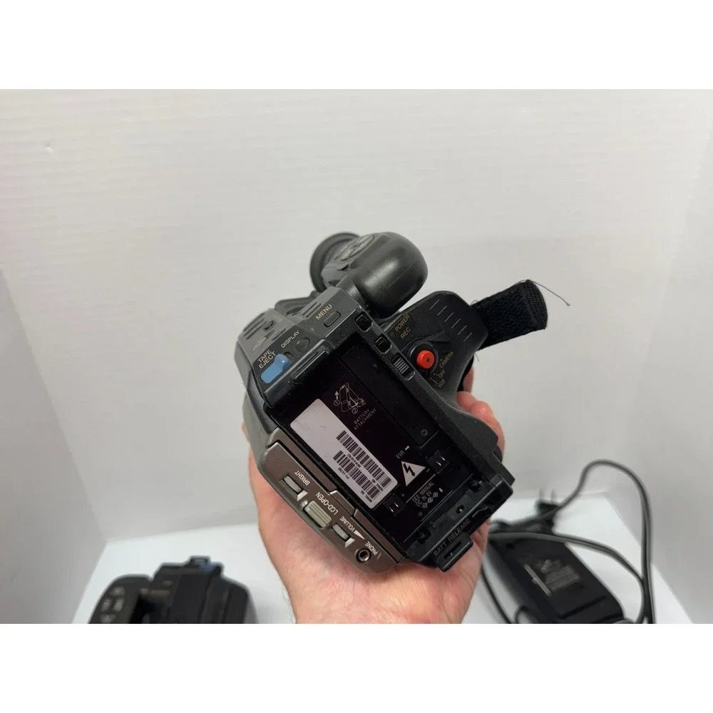 Panasonic Video Camera PV-L558D & PV-L678D UNTESTED PARTS ONLY UNITS